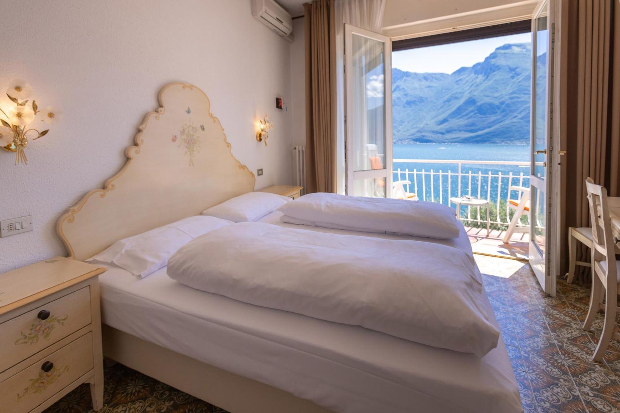 Hotel Villa Margherita Limone sul Garda Kültér fotó